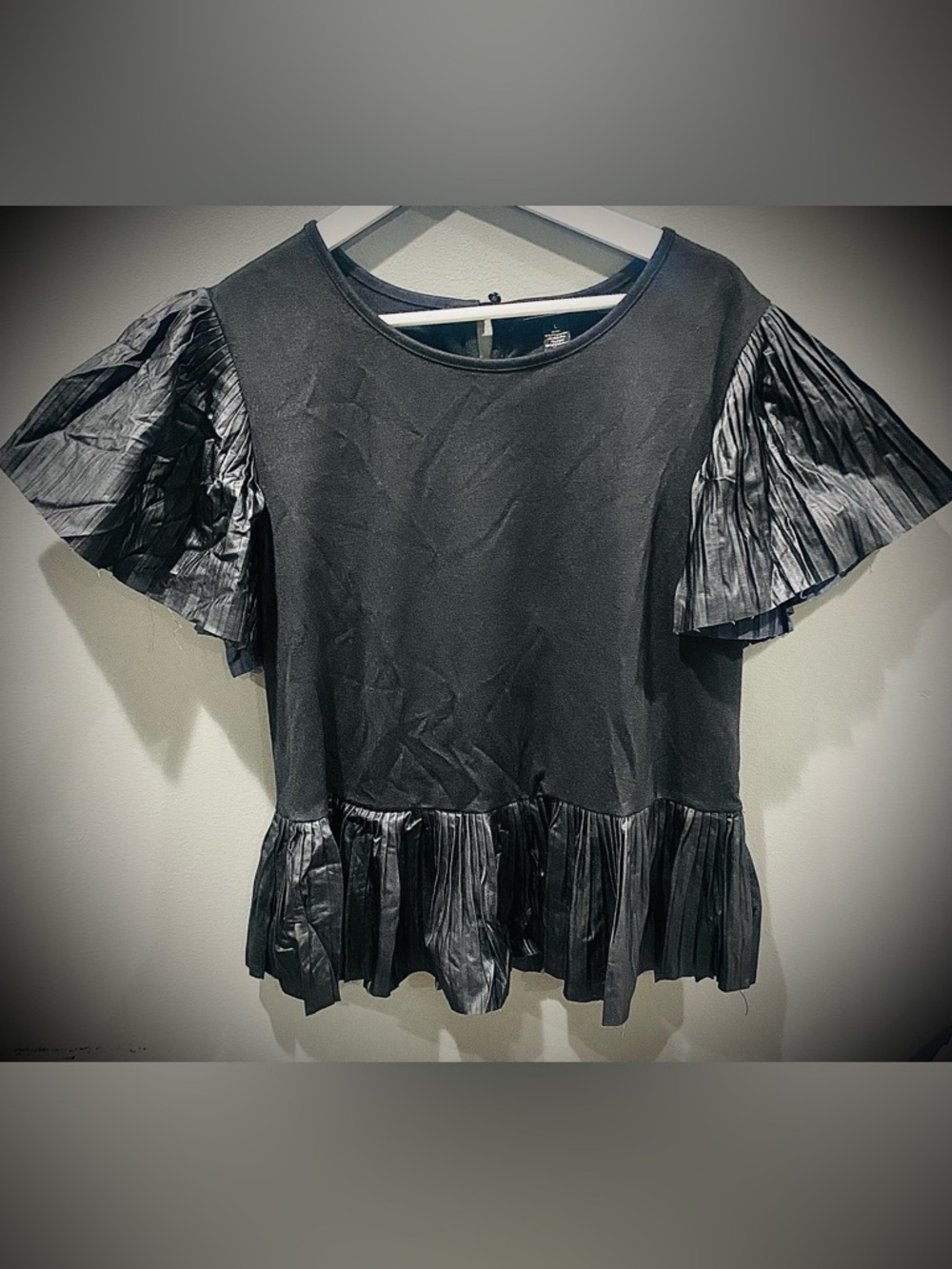 Black Cotton Short Sleeve Top with Pleated Faux Leather Flutter Sleeves and Hem